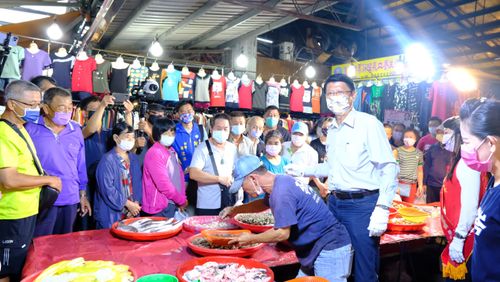 謝龍介熱邀「藍白合」下架民進黨　柯P已讀未點頭