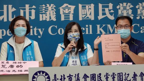 陳時中公廁片挨批性騷當有趣 國民黨團開酸:把天花板密封「防怪叔叔偷窺」