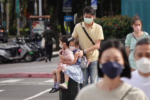 BA.5死亡率升高！　重症醫點名「3族群」：至少打3劑疫苗保命