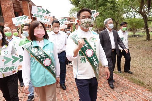 王鴻薇踢爆論文抄襲要他比照林智堅退選　江聰淵：虛心接受檢驗