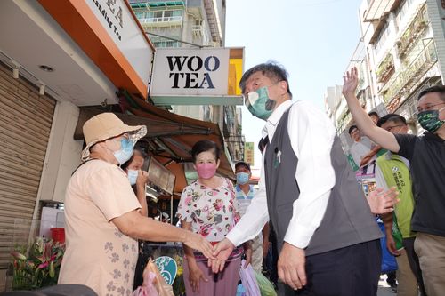 蒋万安批碰到疫苗就「见笑转生气」 陈时中:看来他是没什么题目可讲了