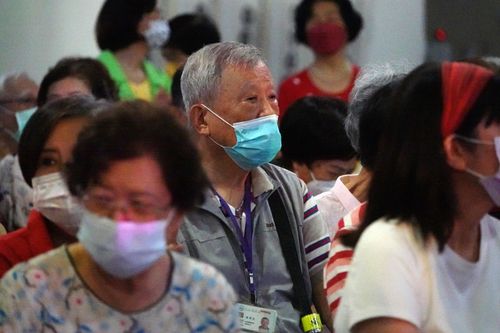 北市660元敬老愛心儲值金不發現金　長輩怒嗆「柯文哲就是混蛋」