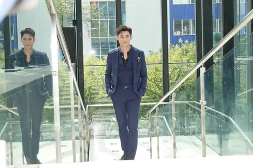 陳奕IG狂收露骨訊息　男粉傳送下體照女粉喊「老公」