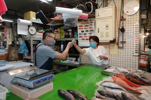 陳時中改口「抗共保台」　黃珊珊：他變來變去早非新聞