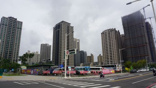 高雄豪宅成屋甜蜜價　單價2字頭買的到