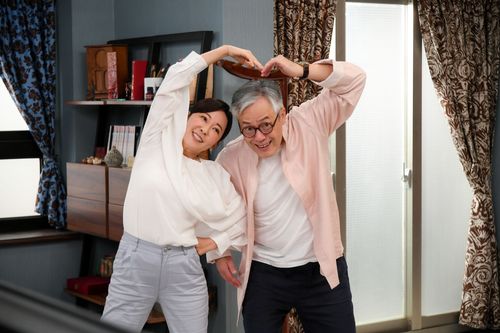 況明潔洗鴛鴦浴嚇到想逃　尪付清300萬房貸當壽禮