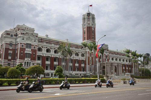 帛琉總統惠恕仁晚間抵台 蔡英文明天以隆重軍禮歡迎