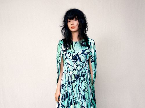 Faye元氣耗損過度 心痛自戳穴位護體