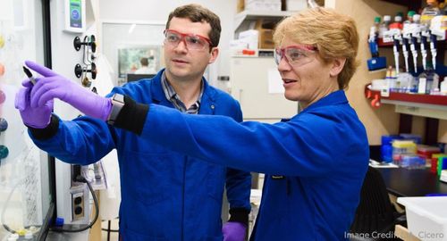 諾貝爾化學獎女得主老爸是物理學教授 公開出櫃無損學術成就