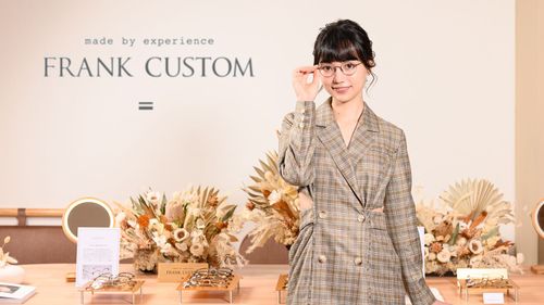 黑嘉嘉原來是隱藏版「眼鏡控」　讚男生戴眼鏡氣質會升級
