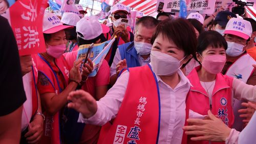 盧秀燕＋侯友宜成藍營選戰雙火車頭　九月底高雄合體幹大事