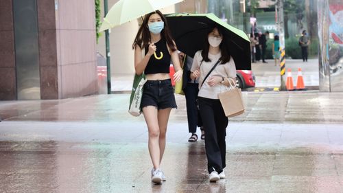 尼莎颱風還會變胖！明恐轉中颱　今明2天續防豪雨彈