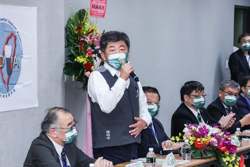 黃珊珊批擋BNT　陳時中還原始末：形容錯誤！已簽合約責任不在我方