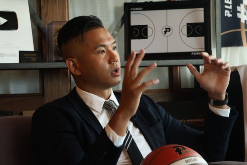 戴維斯是本土還是洋將？　PLG執行長陳建州允諾本週給答案