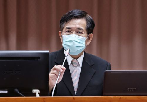 國立高職校長涉性騷未解職 綠委爆受害師同職場身心俱疲!教長認了法制不足