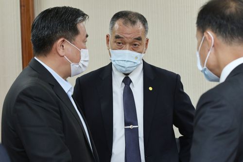 國軍防彈衣「用中國料」遭拒收　邱國正坦言：查訪屬實「已走法律程序」