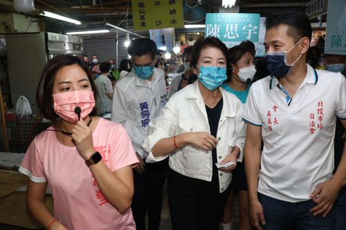 陳時中評她沒提建言　黃珊珊回嗆：對北市了解還在上課！先去惡補再說