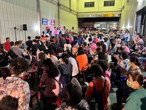 盧秀燕競選活動起跑　「鄉親來燕會」連辦34場！首夜就擠爆