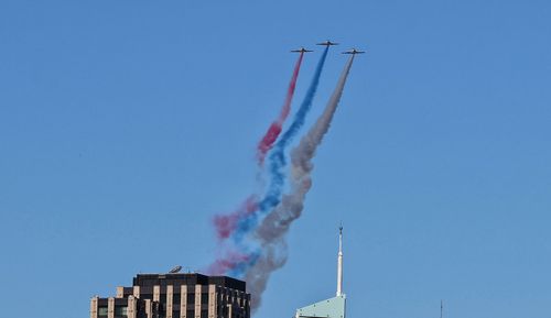 國慶空中預演來囉! 戰機與直升機今晨飛越總統府