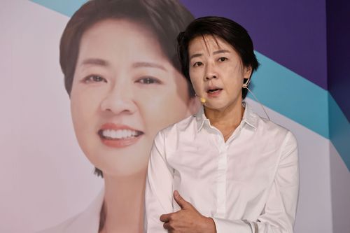 周玉蔻聲淚俱下　黃珊珊：不值得回應！踩底線還做賊喊抓賊