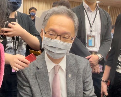 藍營猛攻疫苗價 立委:高端估每劑960元!比別家貴30%