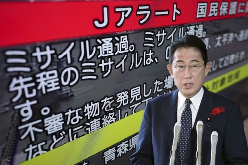 日相岸田譴責北韓射彈飛越上空　日本罕見啟動國家警報、部分列車停駛