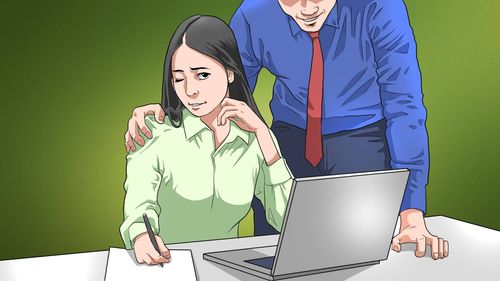 年近70還能劈4女!多金男瞞同居女友 上網裝窮騙一票寂寞人妻