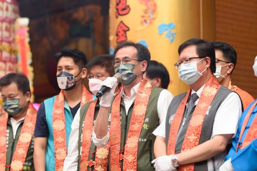 張善政稱農委會合約保密 鄭運鵬:推拖拉,市民不放心