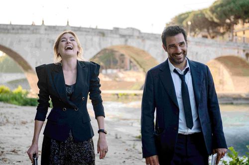 義大利性感男星成最佳代言人 自導自演推銷家鄉羅馬