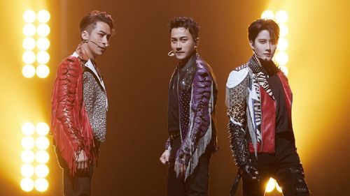 劉愷威懶理小18歲女星牽手疑雲 《披荊斬棘》首戰唱跳結果掰了