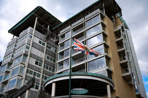 俄外交官弄丟英國使館筆? 俄方諷:英國筆不好用,請自帶筆