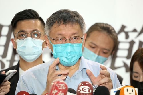 把蔣萬安當角落生物！柯P酸：選戰沒存在過　「遇事只會躲」