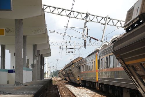 164起連環震！釀1死168傷　類火車已開136輛接駁5千人