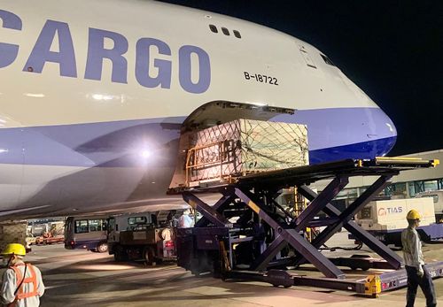 疫苗採購挨批多花70億元 指揮中心回擊:莫須有指控