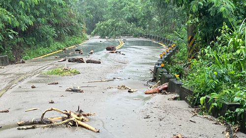 豪雨侵襲!宜蘭碧候溫泉休園1天 冬山河航運暫停營業