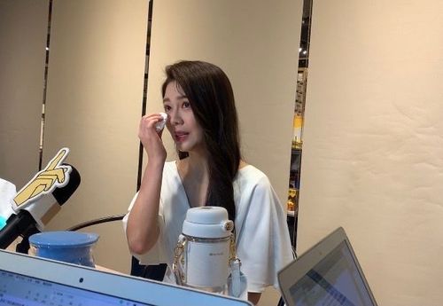 白家綺淚憶失婚背債600萬虛累累 診間打點滴失控暴哭30分鐘