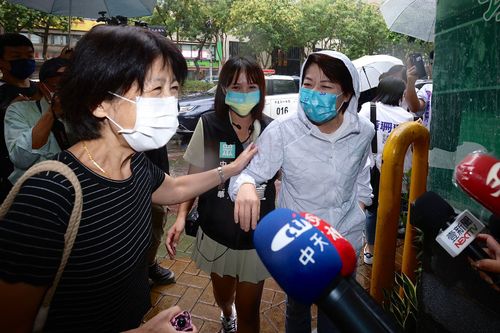 吳子嘉預言北市將有棄保 黃珊珊:市民不關心