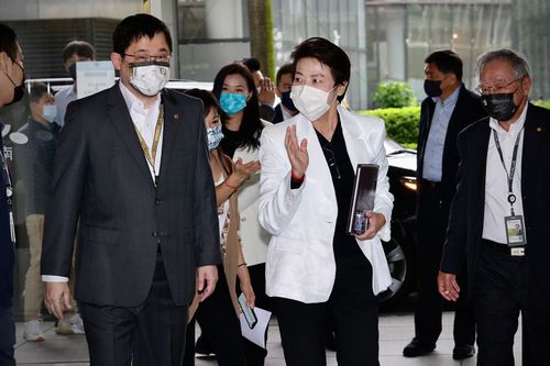被蔣萬安比喻成西瓜　黃珊珊：任何形容詞都不恰當