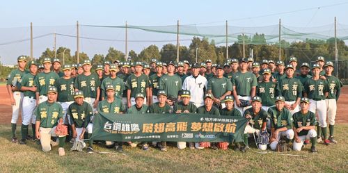 台鋼雄鷹挺高雄基層棒球 井端弘和率選手前進高苑工商