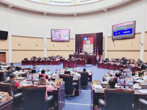 花蓮議長開槓!縣政中心主任淪縣長特務 縣府:深耕基層