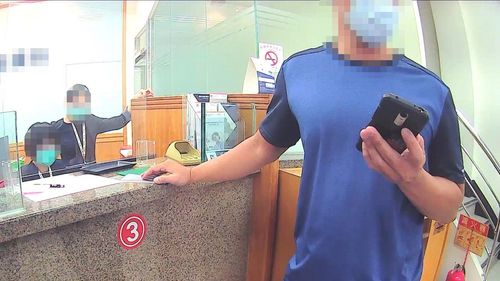 誆美股投資穩獲利！行員與警聯手阻詐　台東男險損失5千美元
