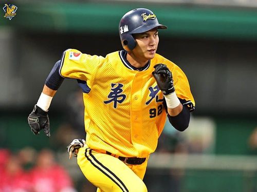 兄弟的岳家兄弟聯手劃傷「龍動脈」 林凱威急救止血無效!味全吞復隊來最慘連敗