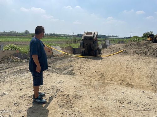 台南離奇死亡命案　男下田整地消失一天！推土機下見屍首