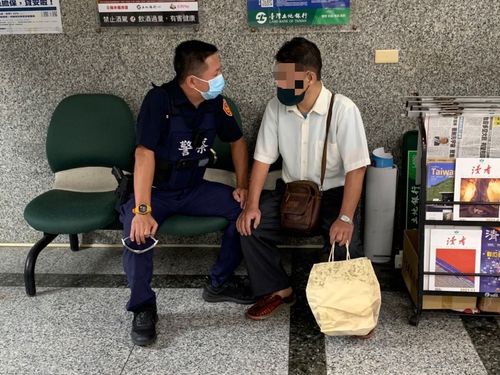中年大叔網戀「KIKI」　每月薪資上繳還不夠！想再匯285萬遭警攔阻