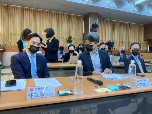 超頻口水續戰！撇繳回爭議　台灣大總座稱與中華電爭執是「雜訊」　