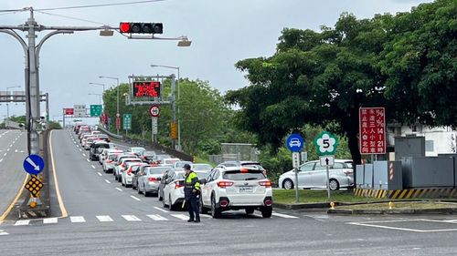 國慶連假收假日！國5主線北上車流湧現　主線回堵5公里