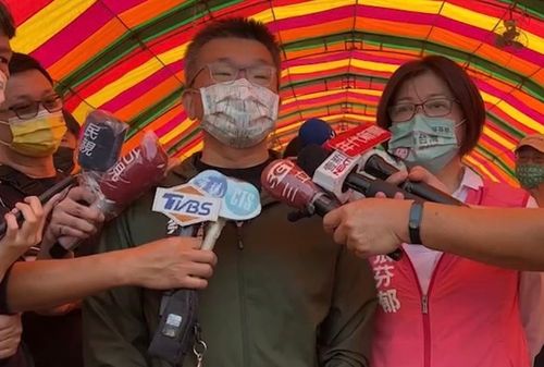 遭指出資「自備路人」拍片抹黑盧秀燕 蔡其昌反駁嗆:她真的做不好