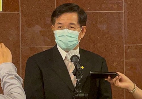 林智堅又新闢戰場了! 教長證實「中華大學論文也提訴願」