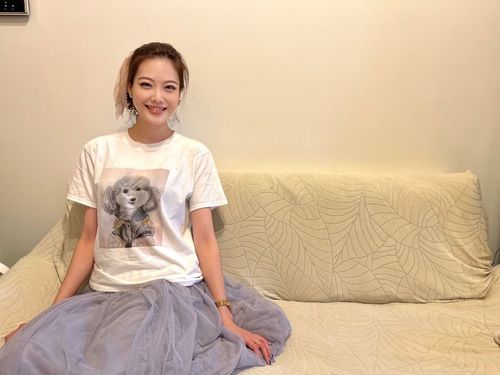 姚采穎桃李天下教師節快樂　忍脊椎側彎之苦傳授美姿美儀