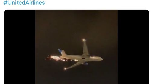 美國客機空中噴火狂掉碎片迫降 機上256旅客嚇破膽